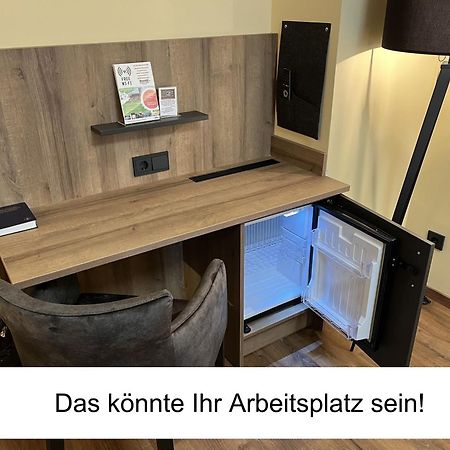 Brauerei Gasthaus Lohhof Im Muenchner Norden, Direkt An Der S1, Naehe Vom Flughafen, Zentrum, A92, Allianz Arena, Ruderregatta Und Schiessanlage G- Hochbrueck Entfernt, Internationale Kueche Unterschleißheim Zewnętrze zdjęcie